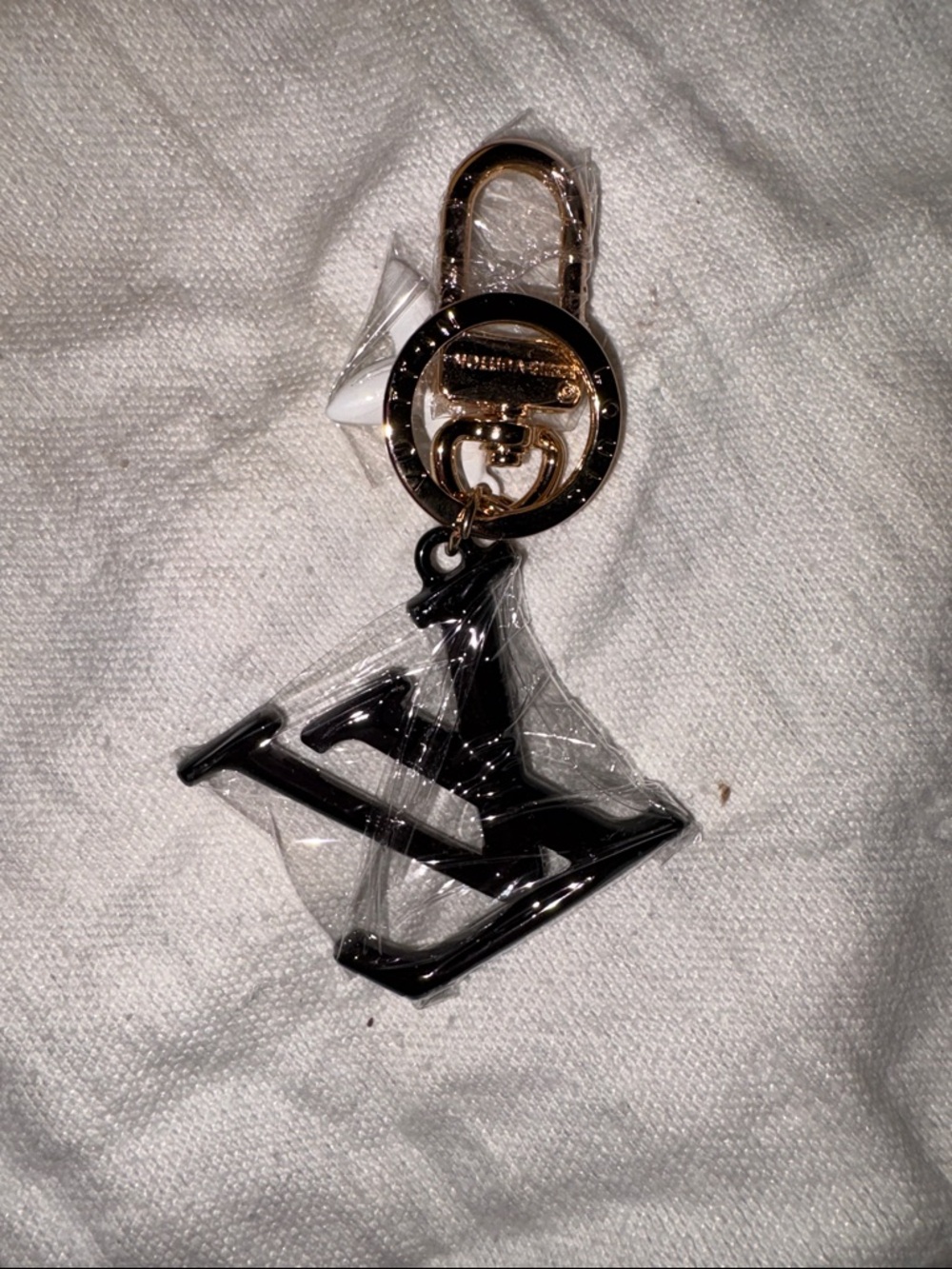 NWT FULL INCLUSION Louis Vuitton Black LV Logo Key Charm - Women Accessories - Picture 3 of 3